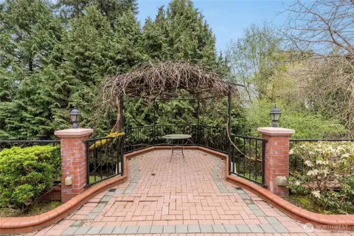 One more elegant & inviting patio space