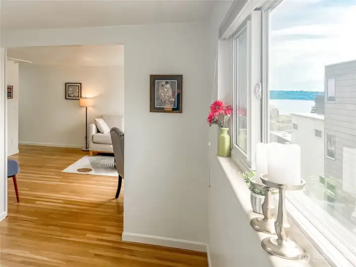 The bedroom window also features peek-a-boo bay view.