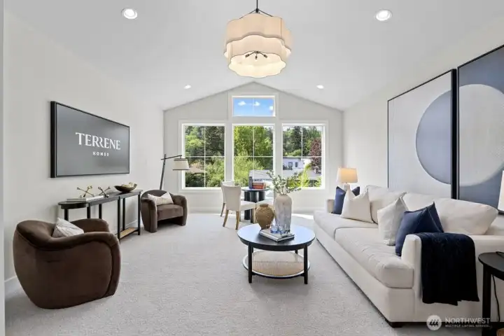 Bonus room with French doors and 15ft vaulted ceiling