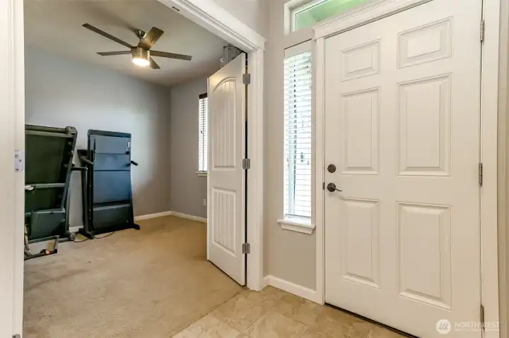 4th bedroom/ office/den/ dinning room