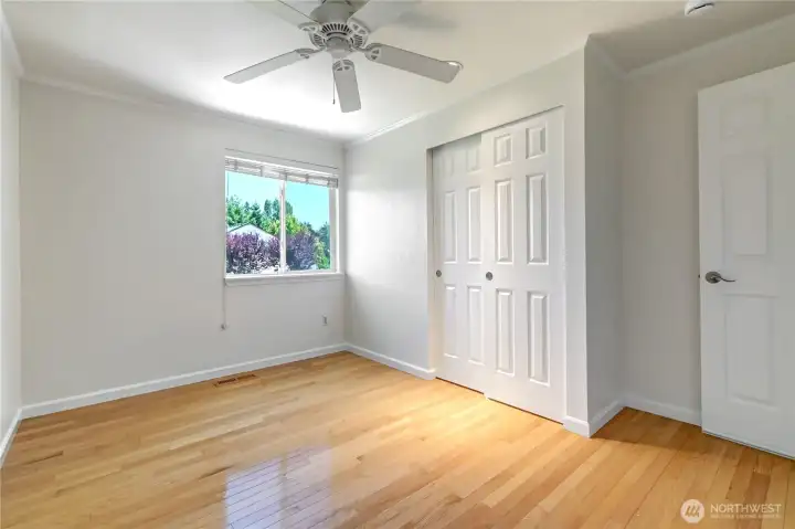 3rd bedroom upstairs. 3rd bedroom upstairs.