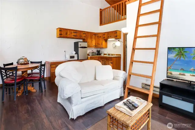 Guest Quarters