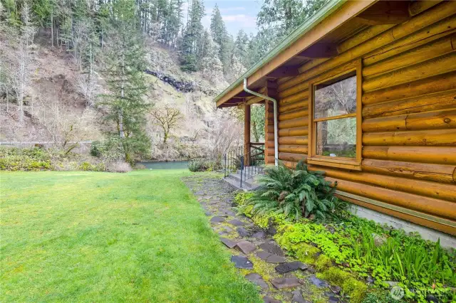 Side of Cabin Facing Kalama River