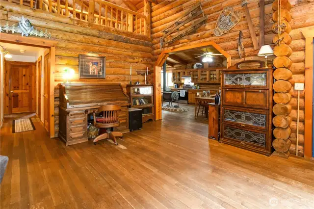 Additional Living Room Space