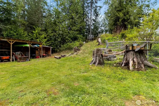 Outbuildings, tree house and zipline