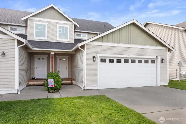 2200 Greenview Circle #39