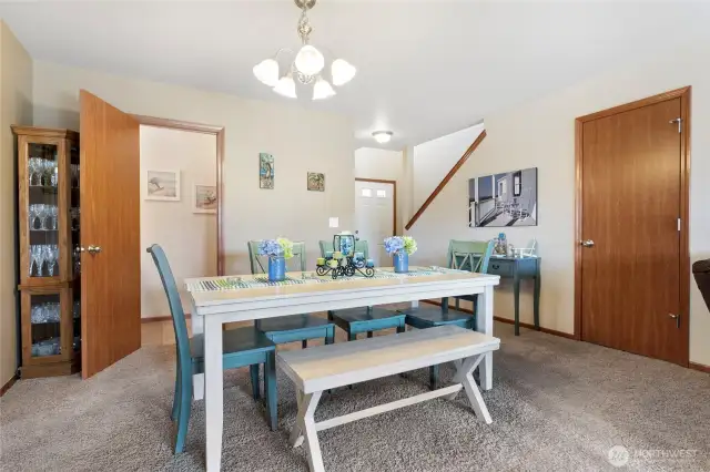Dining room and 1/2 bath