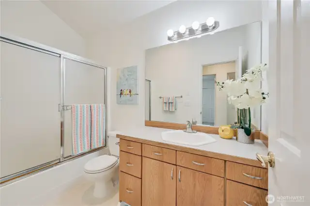 Upstairs Hall Bathroom