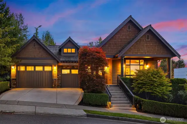 Pinnacle location at the top of the Highlands.  Home sits Park side on a private and serene Greenbelt.