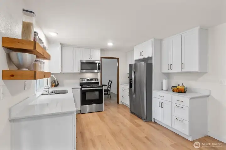 Plenty of cabinets
