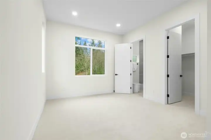 Upstairs additional Bedroom 3 with ensuite