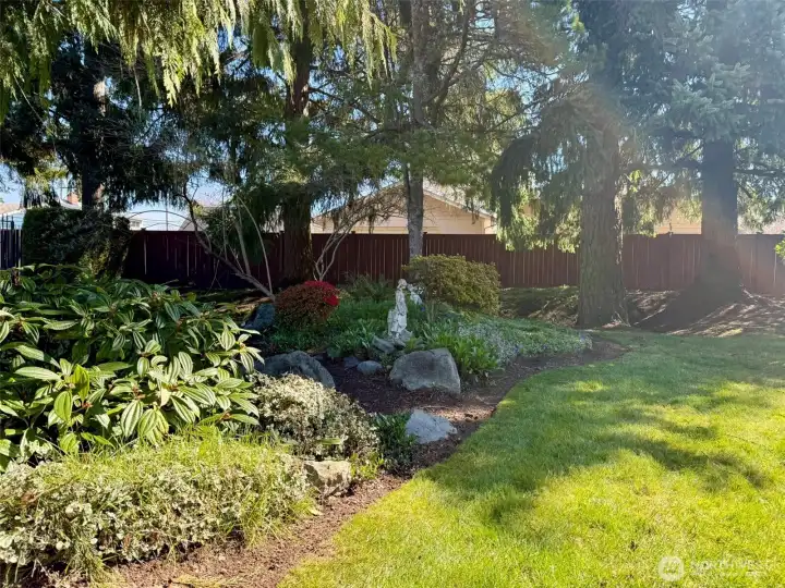 Lovingly maintained grounds.