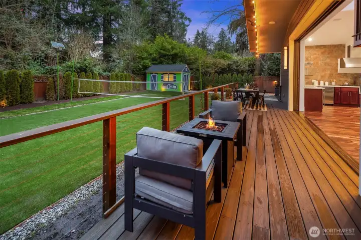 spacious deck—perfect for outdoor lounging and entertaining.