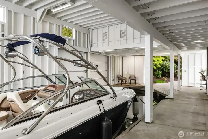 A true rarity—fully rebuilt and scaled to accommodate a ~48’ vessel. Climate-controlled with power, water, and shore connections, it’s as functional as it is hard to replicate.