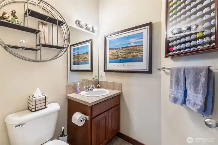 Main Level 1/2 Bath