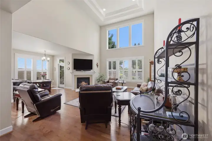 Check out that ceiling!