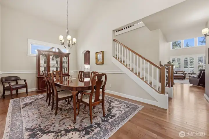 Giant Formal Dining
