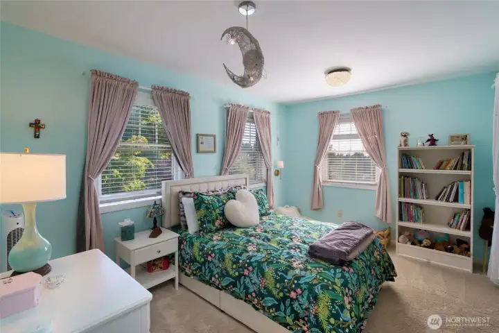 Upstairs bedroom Upstairs bedroom