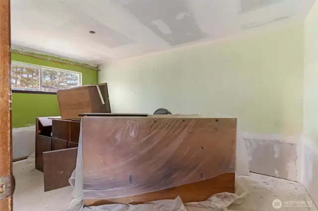 Extra Room