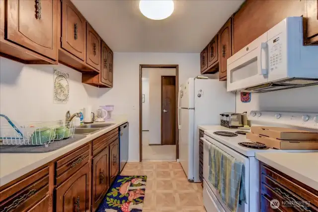 Unit #3. Kitchen