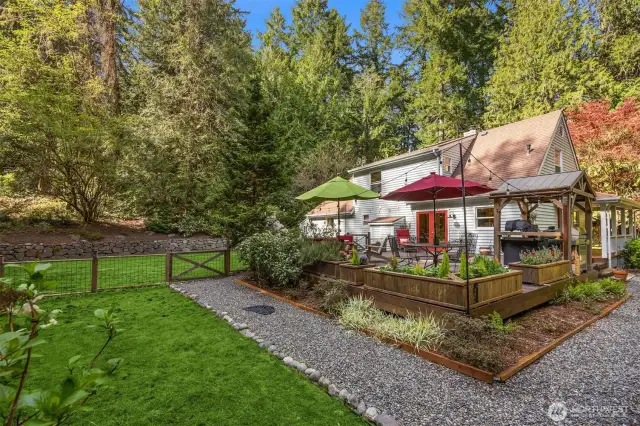 A look at the back of the home and the deck area.