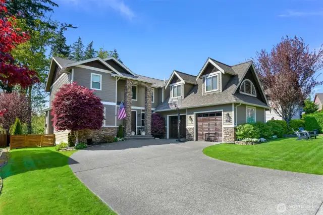 Welcome to 3679 Silver Oak Ct