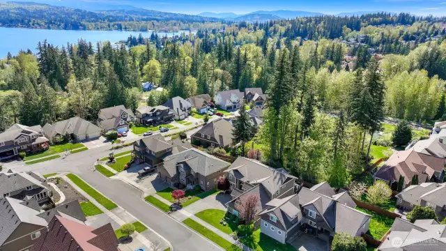 A fantastic location at just up from the northern tip of Lake Whatcom, Bloedel Donovan Park,  and 5 minutes to Barkley Village