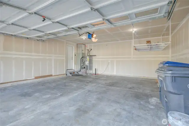 2-Car Garage