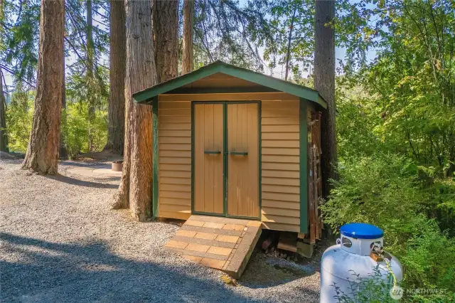 Storage shed