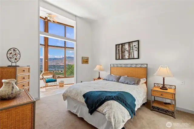 Primary Bedroom Suite all on one level with separate sitting room look at the Columbia River View!
