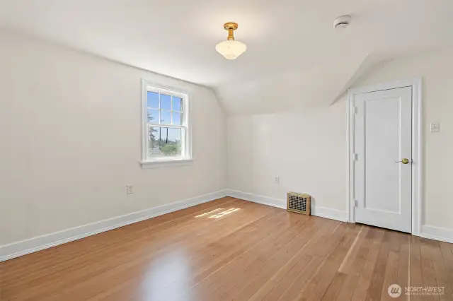 3rd Bedroom Upstairs