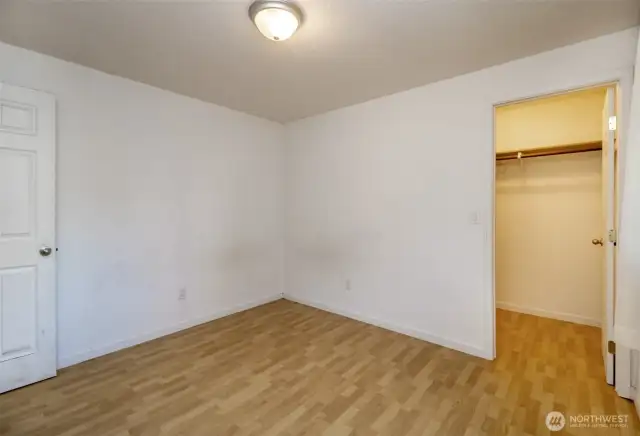 Guest Bedroom #1