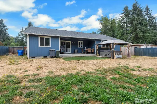 Backyard With Covered Patio & Hot Tub!