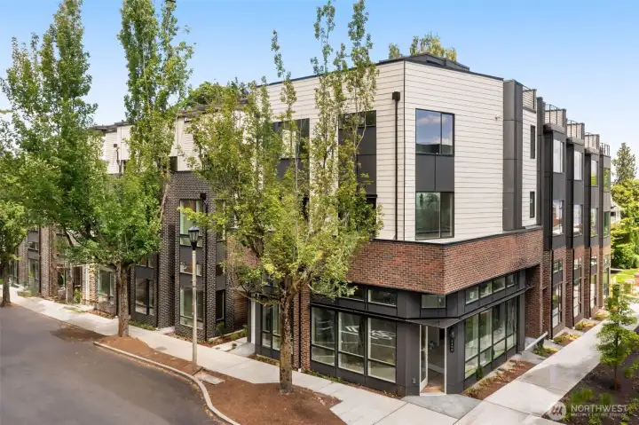 Welcome to the Madrona & Spring Collection by Ashworth Homes – A striking display of modern architecture in the heart of one of Seattle’s most cherished neighborhoods.