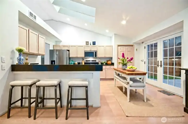 ?Virtually Staged / Imagined