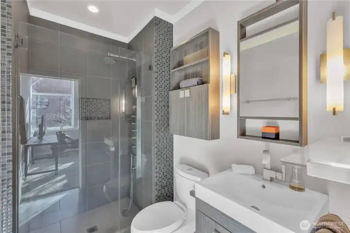 Primary bedroom ensuite bathroom.