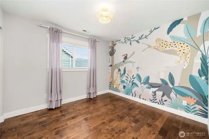 Additional upstairs bedroom