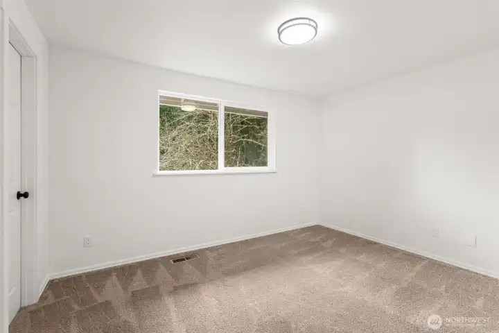Guest bedroom 2