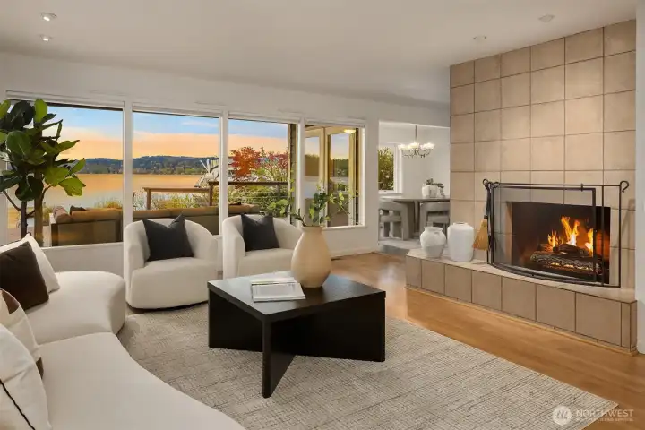 The main floor: open and generously-sized.