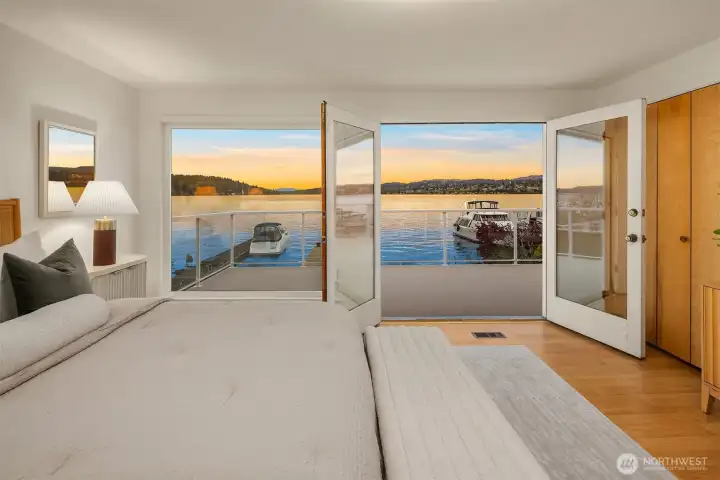 Open the French doors to let fresh air in and to listen to water and nature whispers.