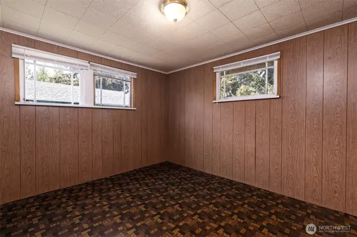 Primary bedroom located downstairs.