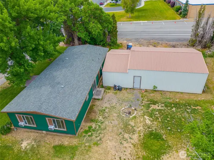 Rental Home with large heated shop with 220.