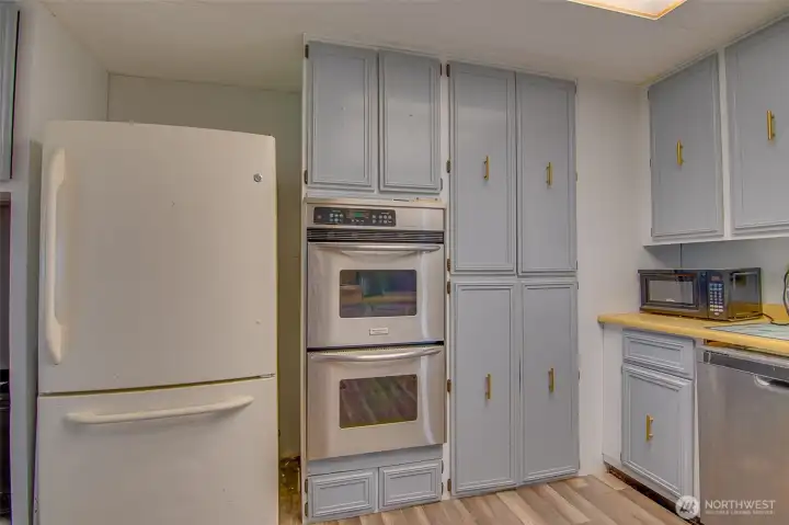 Kitchen has new LVP flooring double oven & dishwasher.
