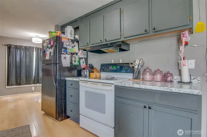 Rental kitchen newly updated.