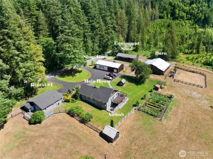 ADU, Barn, Shop, Outbuildings, garden, arena. ADU, Barn, Shop, Outbuildings, garden, arena.
