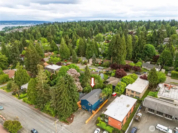 This home offers the perfect combination of turn-key convenience, versatile living spaces, and outstanding outdoor enjoyment, situated in one of Seattle’s most highly desired neighborhoods.