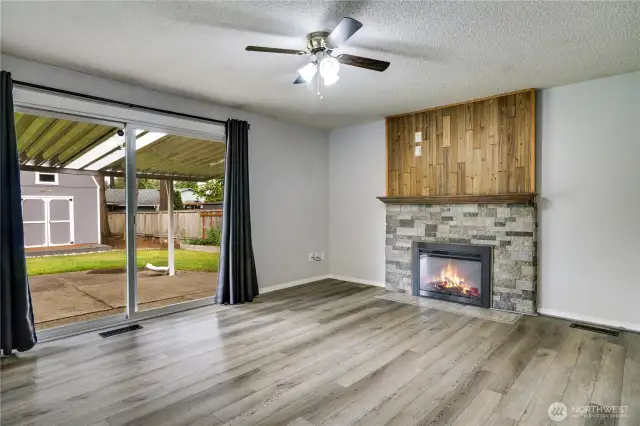 Bonus living room/family room