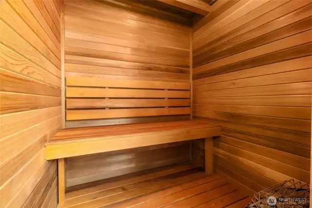 Sauna located in the hall bathroom.