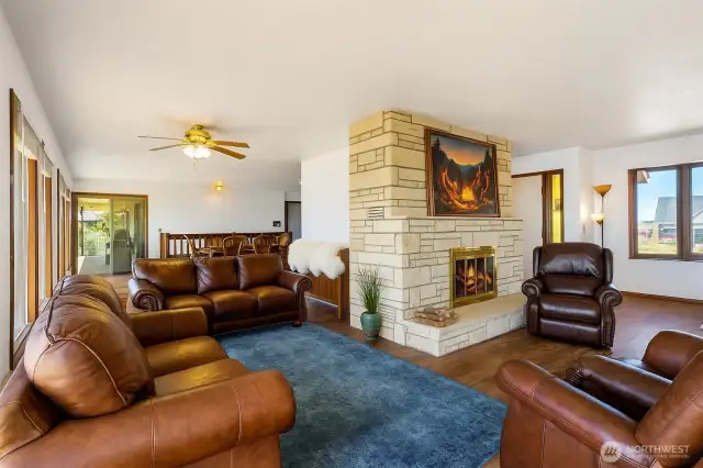 Here's where we've used our imagination with a VIRTUALLY STAGED sitting area adjacent to the living room.