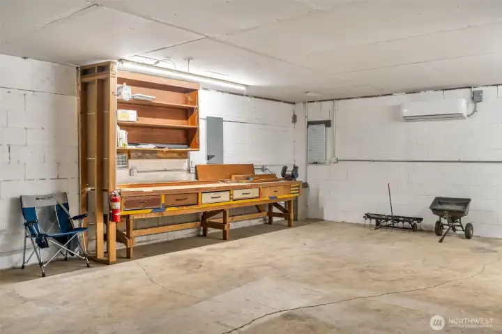 View of the shop with the mini split.